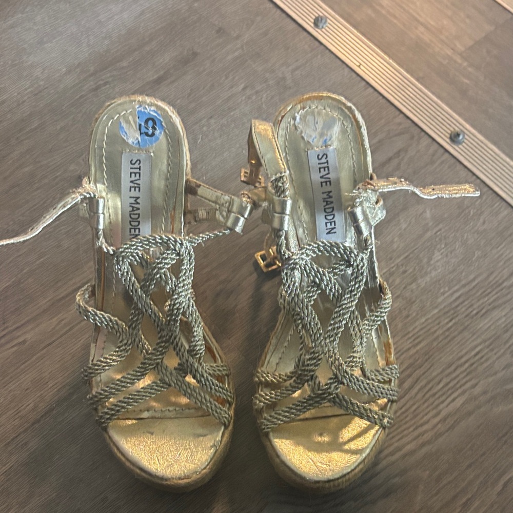 Steve Madden Metallic Gold Women's Sandals